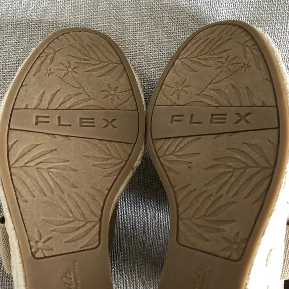 LifeStride Womens Thrive Strappy Espadrille Wedge Sandal, Taupe, 8 US - Picture 14 of 14